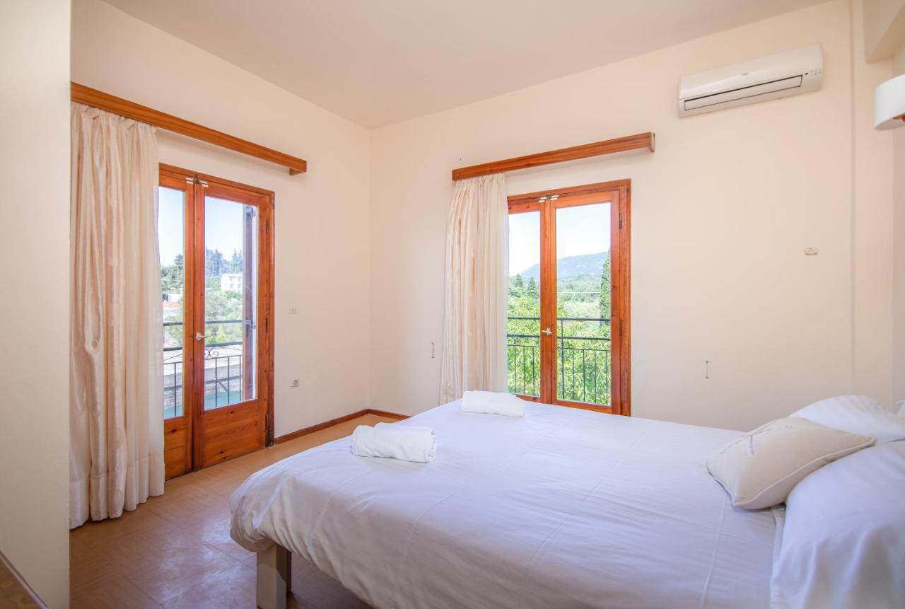 Christina Mare Apartment *